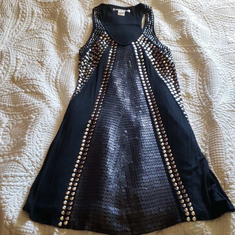 beautiful dress - Picture 1 of 5
